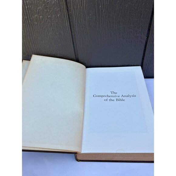 The Comprehensive Analysis of the Bible Hardcover 1951 Book Montgomery F Essig - Picture 12 of 16